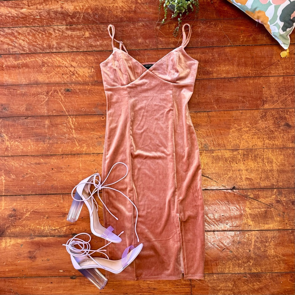 💎2/$20💎 SOFT PINK VELVET DRESS